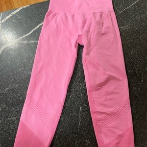 Size medium leggings